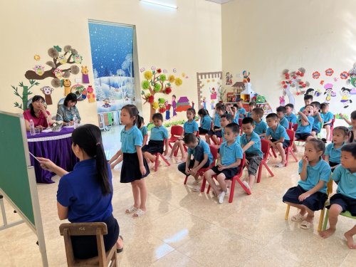 hs lớn a.jpg