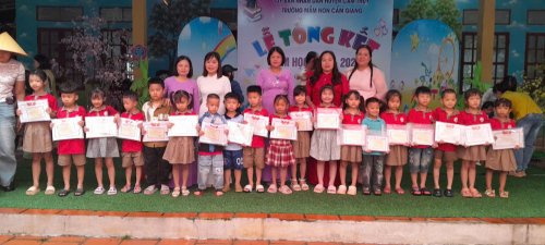 lớn c.jpg